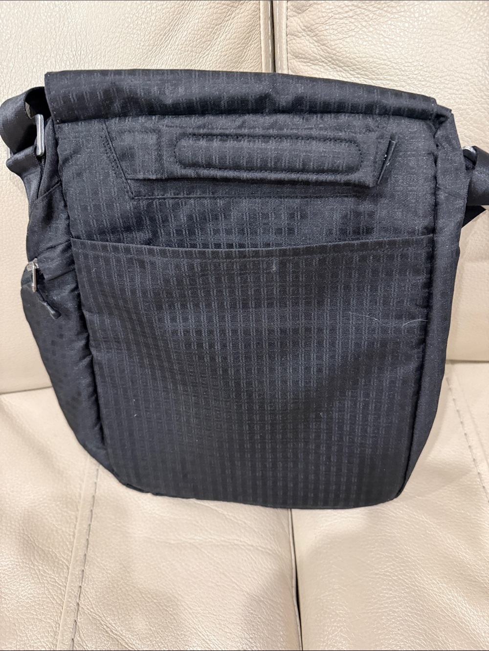Patagonia Single Shot Messenger / Crossbody Bag - Picture 4 of 4